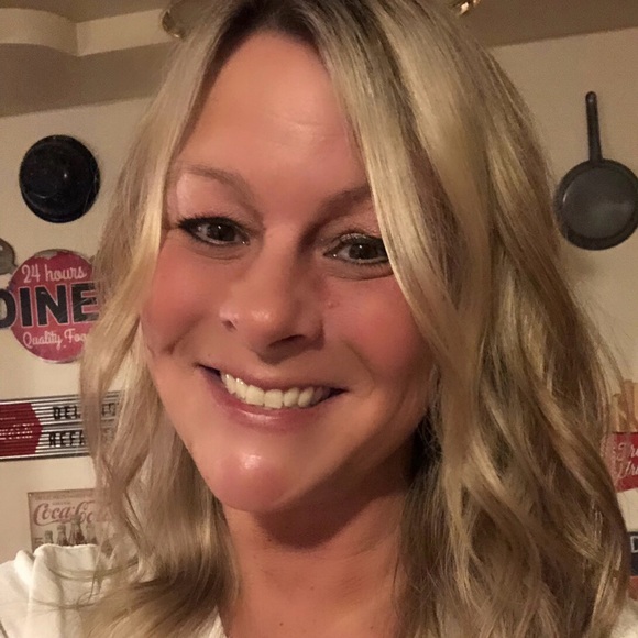 Meet your Posher, Robin - Picture 1 of 1